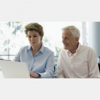 Ligar por internet ya no tiene límite de edad