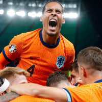 Netherlands comeback, England spot on  Semi-Finals set