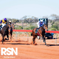Roxby Downs Races Dwayne Gum - SA mining towns race meeting