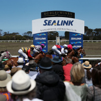 Kangaroo Island Racing Clubs Mark Turner chats to Andrew Kuuse re upcoming meeting  covid protocols