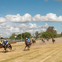 Wandoan RC Majella Erbacher chats to Andrew Kuuse re clubs first race meeting in 3 years !