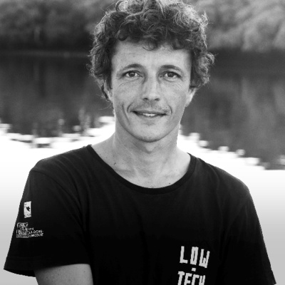 Club 44 | Notre Monde En Tête-à-têtes