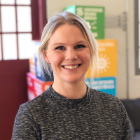 344 Johanna Palmér - varje snöflinga faller på rätt ställe