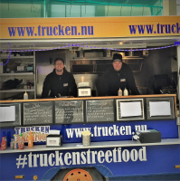 232 Trucken Streetfood - ambulerande matställe i Linköping