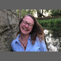 80. How does Dance Therapy Heal Trauma and Improve Our Ability To Love?