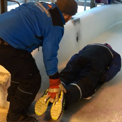 Persson Och Marhlo Testar Olympiska Sporter