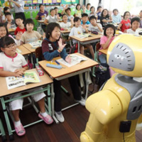 Tecnoman. ROBOTS EL APRENDIZAJE EMPIEZA EN LA ESCUELA.