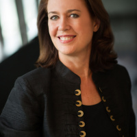 182: How to Reinvent Yourself in the Disruptive Age with Kate Sweetman