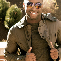 285: How to Connect With Anyone In The World 