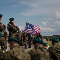 33: Los jóvenes que van a la guerra y no regresan. Y la recomendación de un libro.