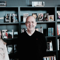 Koukun Lukupiirissä Virpi Pöyhösen Doe