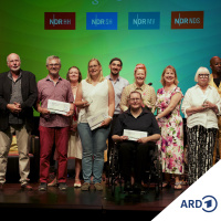 Wi snackt Platt: Vertell doch mal - Twee Priesen för Hamborg!