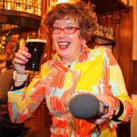 Lorraine Bowens PODCASTS - Stereo Spectacular 14 - Down the Pub!