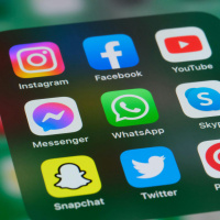 Instagram and Facebook to begin using public posts to train its AI