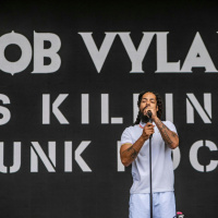 Criminal investigation on the Glastonbury performances of Kneecap and Bob Vylan