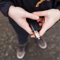 Under-18s will no longer be allowed to buy vapes