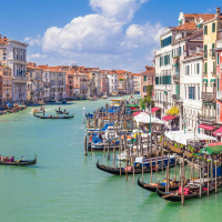 Jeff Bezos is tying the knot in Venice at a 20-million-dollar wedding 