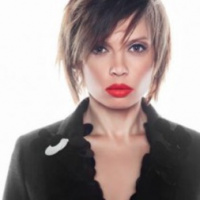 Ірена Карпа між аеропортами (82) 