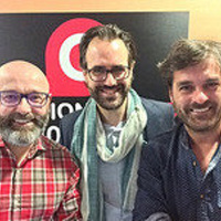 #De12a2 Social Media 70