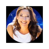 Loretta McNary talks Desire to Inspire with founder Dawn Witte