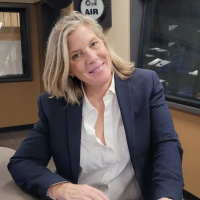 Susie Jones putting some genuine effort into the show: Underrated!