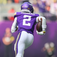 Vikings blowout win, Charlie Kirk memorial amp Jon Bream on Farm Aid 40