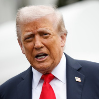 Who Trump will and wont lower flags for amp Peter Debruge on Robert Redfords career and legacy