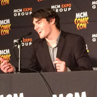 MCM Expo Birmingham: R.J. Mitte (22nd Nov 2014) at Birmingham NEC Exhibition Center