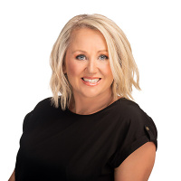 Breaking Barriers: How Hover UAV is Simplifying Remote BVLOS Operations and Shaping the Future of Drones: Jackie Dujmovic, CEO of Hover UAV