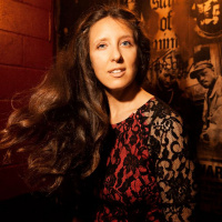 Jessica Delfino: Mumxiety