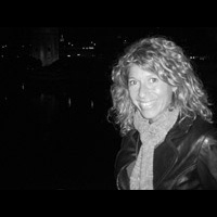 Audio en ingles: Podcast 1.9 Real Lives: Amanda