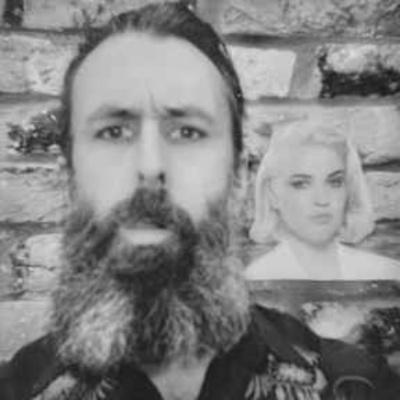 Distraction Pieces Podcast With Scroobius Pip