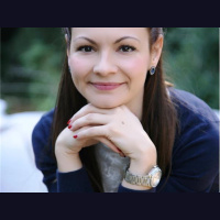 Women in Business Series: The Feminine Side of Business with guest Sara Drake