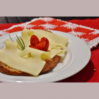 156: My Weird Life – Food