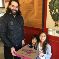 Episode 25 - Pagliacci Pizza, the G is silent! (Also, Best of Western WA, The Star, and Christmas)