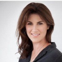 Shiry Zofnat about the new world of Real Estate from Buildings to co-living communities. 