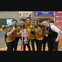 Joan Linares, presente en la previa de los partidos de la Selección Absoluta Femenina de Futbol Sala en Toleo