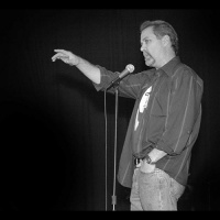 Chicks dig boston comedian Jack Lynch