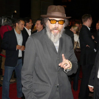 947 - Laugh Now, Cry Later feat. Larry Charles (6/30/25)