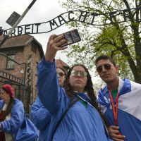 Bonus: Exit Through the Gas Chamber feat. Jerry Stahl