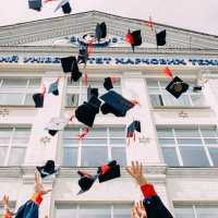 Live til Five - Graduations