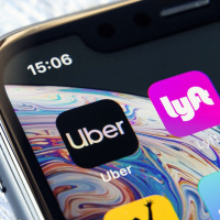 New CA law requires Uber and Lyft to bargain with drivers