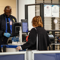 Travelers arent big fans of TSAs facial recognition program, report finds
