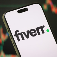 Fiverr CEO explains why everyone needs to upskill with AI
