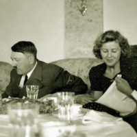 El séquito de Hitler: Eva Braun