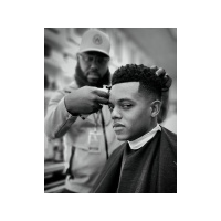 Beauty Talk with Kansas City Barber Mike Russaw aka Hollywood Cuttz