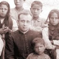 Dando ejemplo: el Padre Poveda