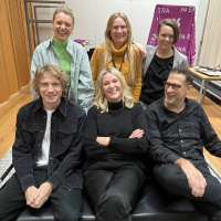 ”Den svenska statschefsskvättans internationella njutningsläte”