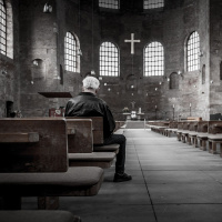 Levantar a Cristo en lo alto de nuestra vida