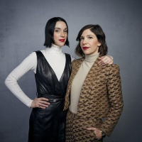 Episode 276: Carrie Brownstein  St Vincent On The Music Of The Nowhere Inn